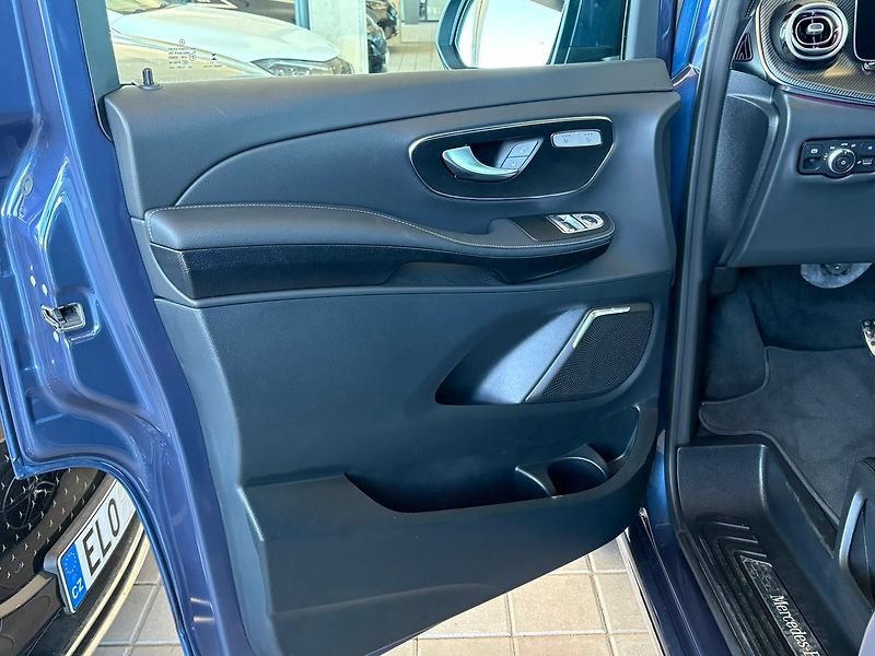 Mercedes-Benz Třídy V 300d Long Avantgarde REZERVACE - fotka 9 z 30