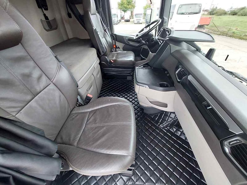 Scania Ostatní S500 A6X2LB - fotka 24 z 67