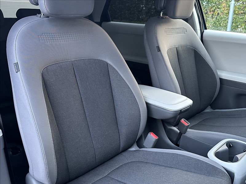 Hyundai Ioniq 5 0,0 170PS  Smart Range A/T - fotka 17 z 58