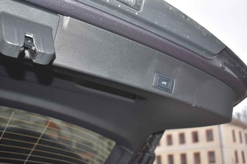 Cupra Terramar vyhoví rodinám i díky příjemným jízdním vlastnostem.