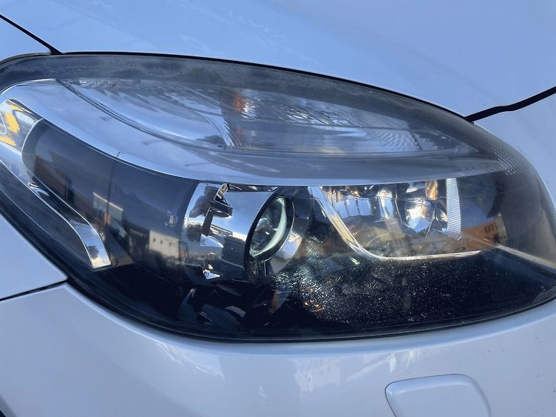 Renault Koleos (2011) BOSE 2,0dCi 175k 4x4 - fotka 26 z 27