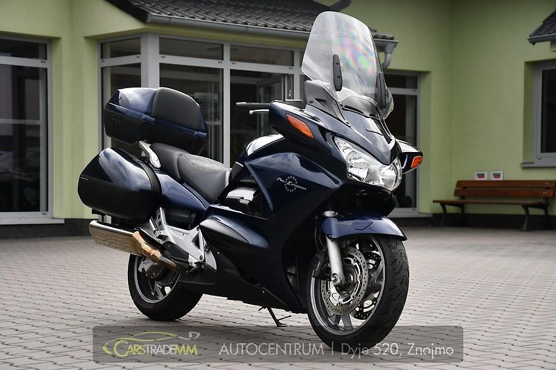 Honda ST 1300 A - fotka 7 z 19