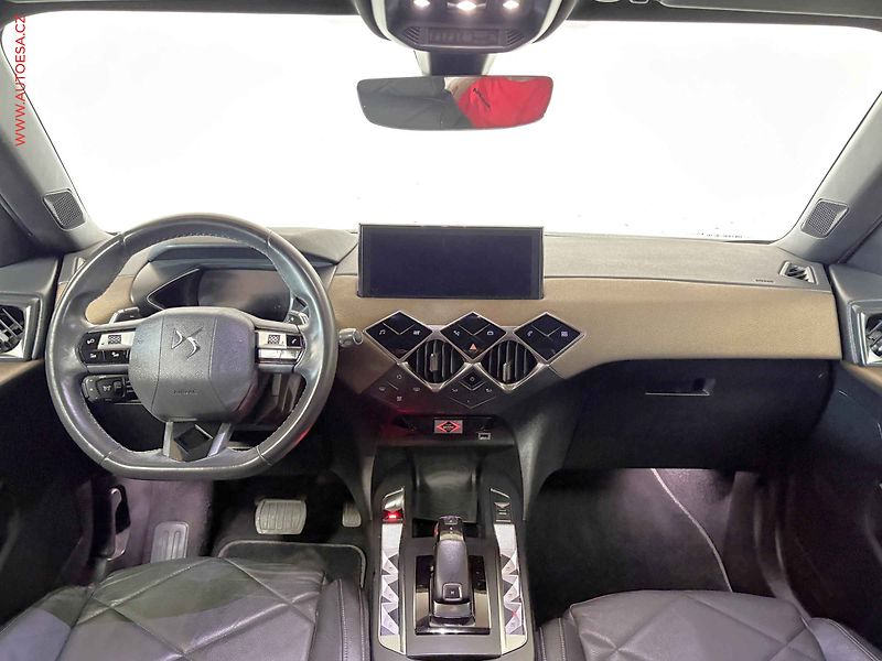 DS Automobiles DS3 Crossback (2020) 1.2 PT, AT, LED, navi, kamera - fotka 8 z 17