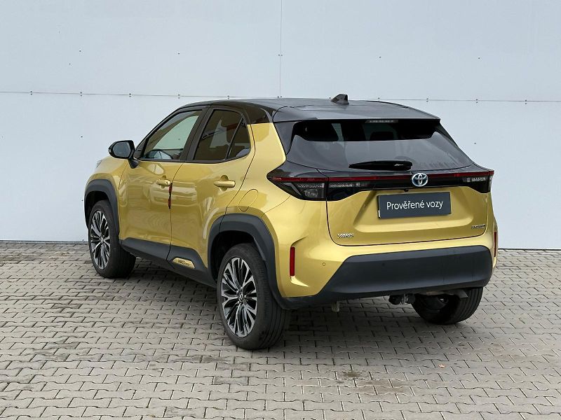 Toyota Yaris Cross 1.5 HSD e-CVT Executive FWD - fotka 7 z 27