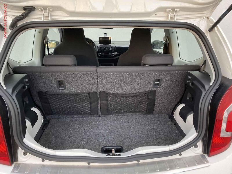 Volkswagen up! (2012) 1.0 i, AC - fotka 7 z 17