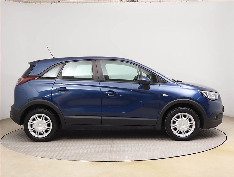 Opel Crossland X (2021) 1.2 Turbo, Serv.kniha - fotka 6 z 18