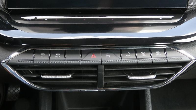 Škoda Octavia 2,0 TDI Style 110 kW - fotka 16 z 22