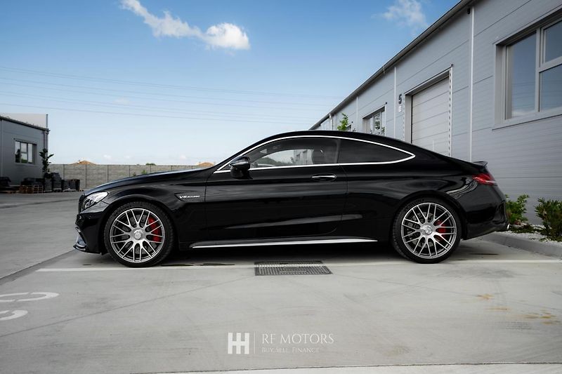 Mercedes-Benz Třídy C (2016) AMG C63 S Kupé 375kW - fotka 6 z 42