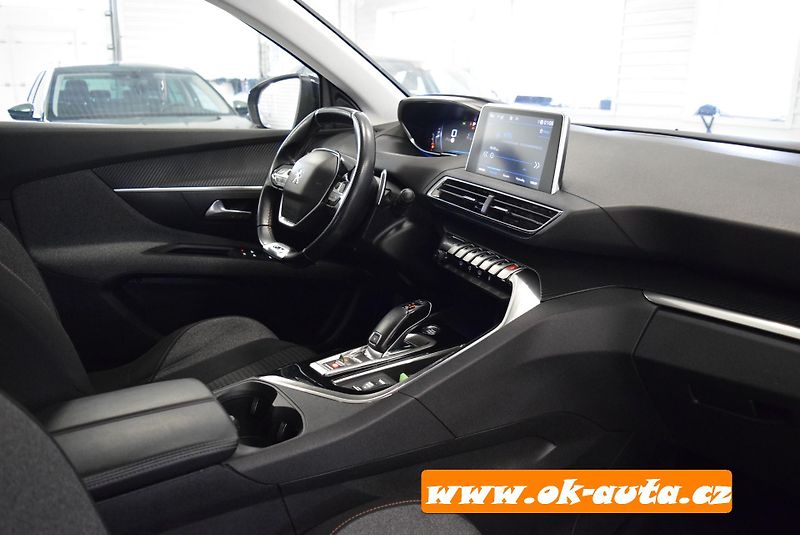 Peugeot 3008 1.5 BHDI AUTOMAT ACTIVE PACK - fotka 31 z 59
