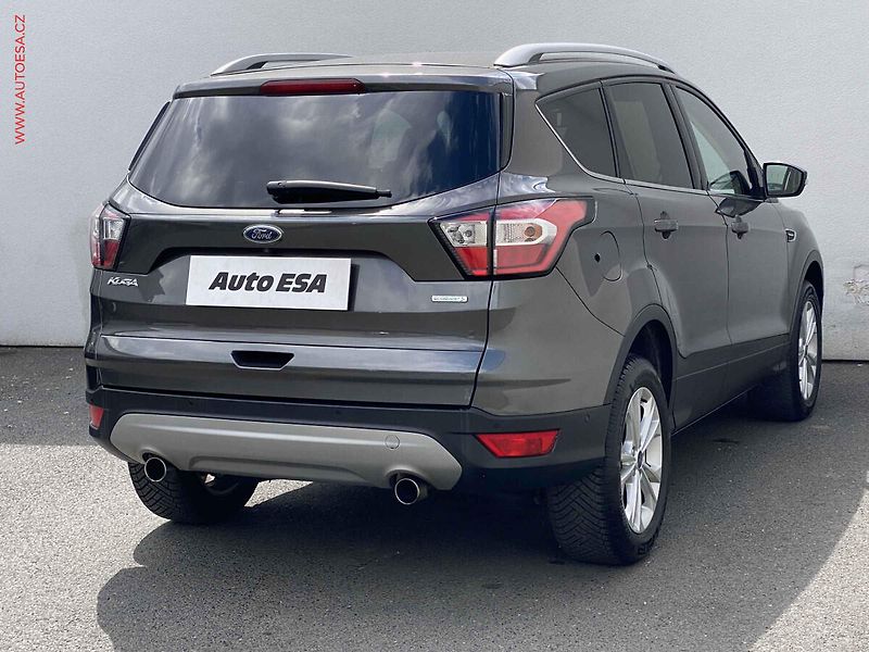 Ford Kuga (2017) 1.5 EB, Titanium, navi - fotka 4 z 16