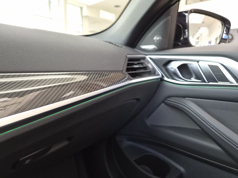BMW M4 Competiton M xDrive - fotka 22 z 32
