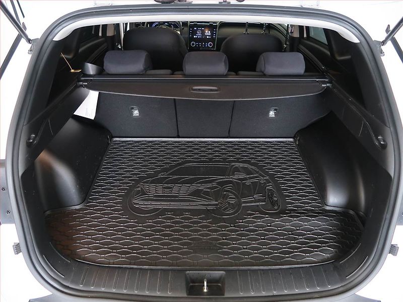 Hyundai Tucson (2022) 1.6 T-GDI - fotka 13 z 14