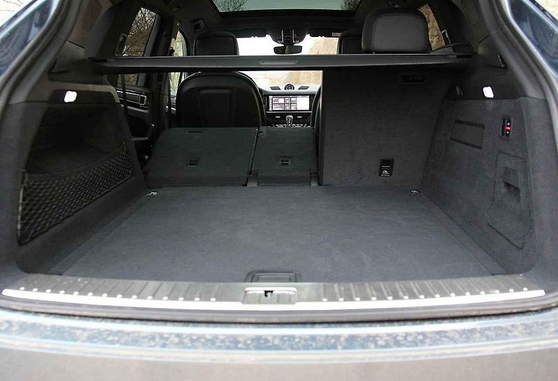 Porsche Cayenne S.