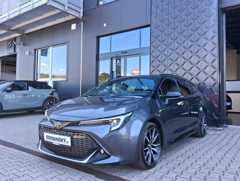 Toyota Corolla GR DYNAMIC 2.0 Hyb. 144 kW  - fotografie inzerátu