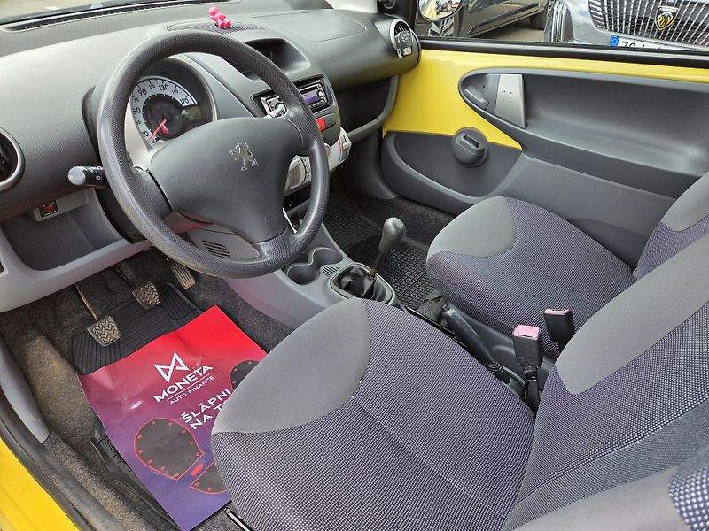 Peugeot 107 (2006) 1.0 i 68 MAN 5 - fotka 9 z 18