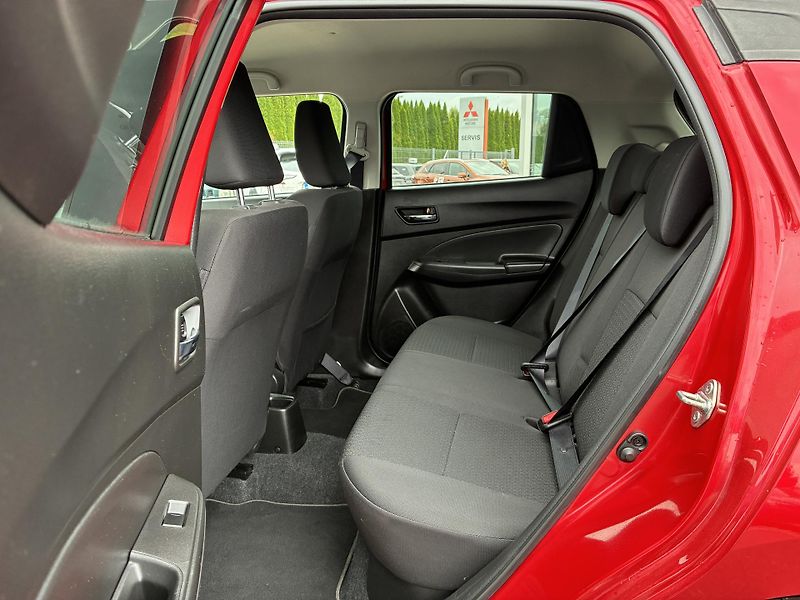 Suzuki Swift (2017) 1,0SHVS Elegance * ZÁRUKA * - fotka 14 z 23