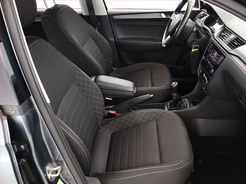 Škoda Rapid (2018) 1.0 TSI, Tempomat - fotka 7 z 16