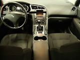 Peugeot 3008 (2010) 1.6 HDi, Klima - náhled 8