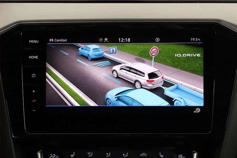 Volkswagen Passat (2019) 2.0 BiTDI - fotka 16 z 23