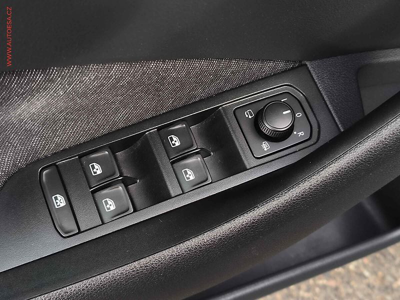 Škoda Scala (2022) 1.0 TSi, 1.maj,ČR, Style - fotka 21 z 24