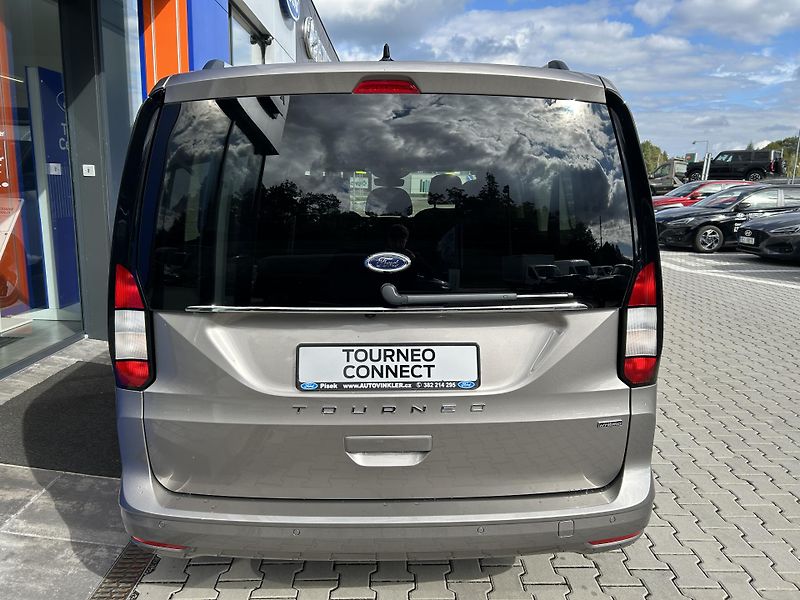 Ford Tourneo Connect 1.5 Ecoboost 110kW AT Titanium - fotka 5 z 40