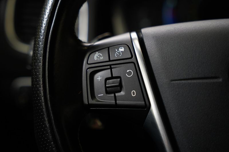 Volvo V60 - fotka 15 z 24
