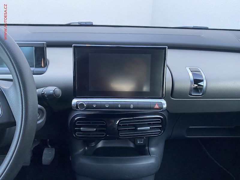 Citroën C4 Cactus (2017) 1.2 PT, Feel - fotka 12 z 14