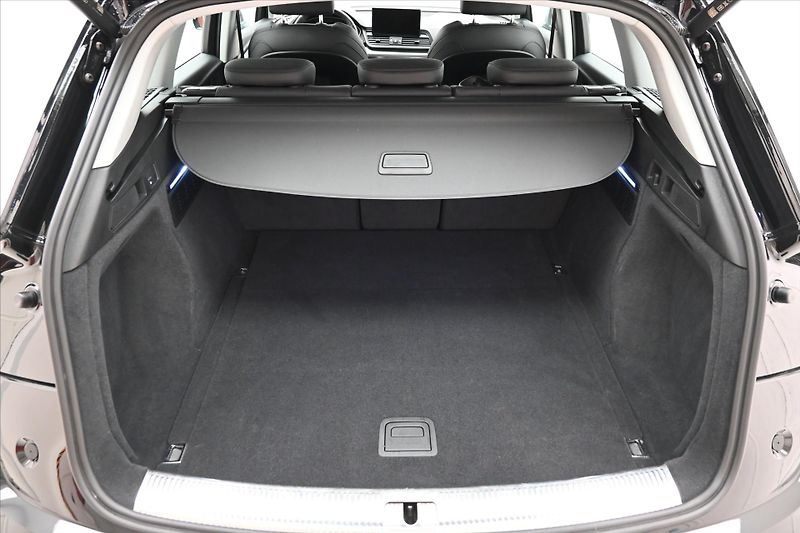 Audi Q5 2,0 TDI 150kW 4x4 S-Tronic Zár - fotka 10 z 32