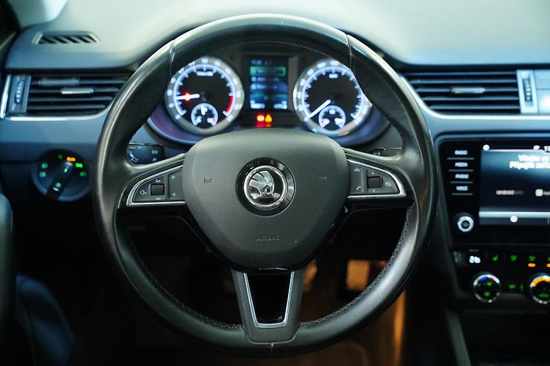Škoda Octavia - fotka 19 z 28