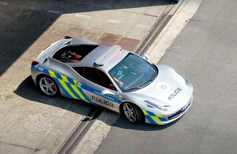 Pokud bude policejní Ferrari využívat svůj potenciál naplno, pak se hodně prodraží
