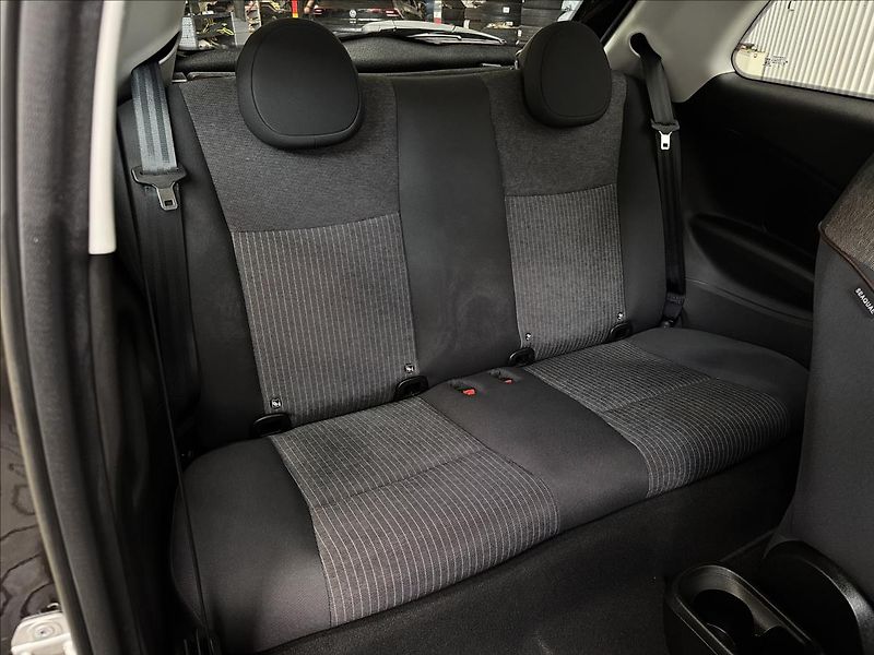 Fiat 500e ELECTRIC DRIVE 70kW ICON - fotka 32 z 38