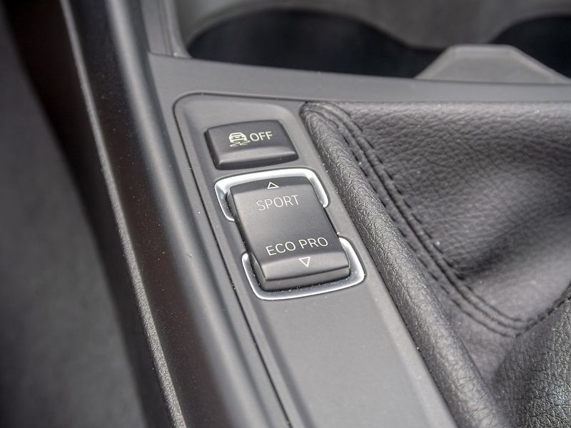 BMW Řada 1 (2016) 116D – LED světla - fotka 25 z 43