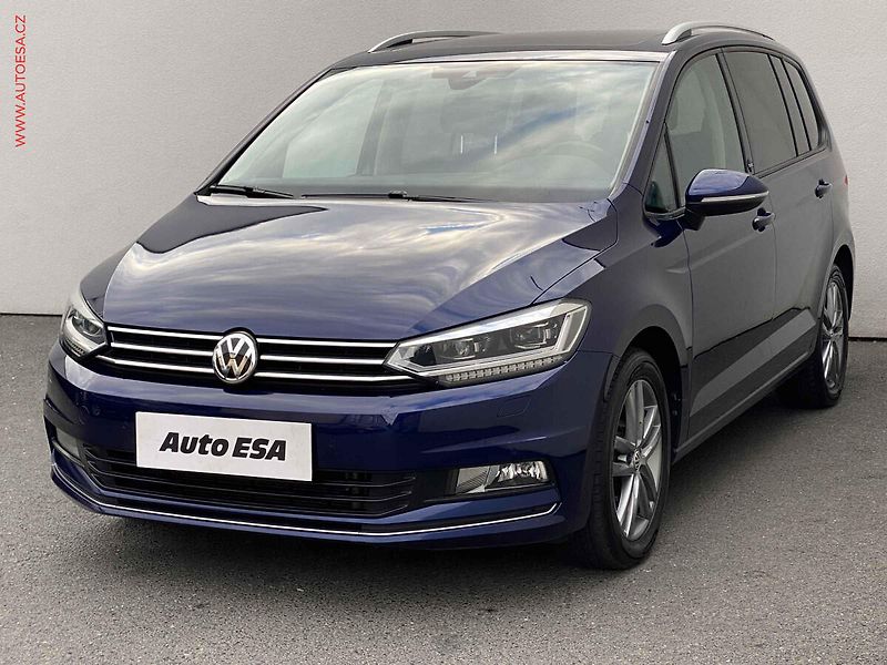 Volkswagen Touran (2017) 2.0 TDi, Sound, DSG, LED - fotka 3 z 18