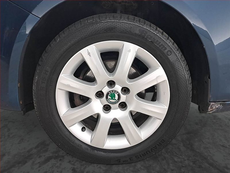 Škoda Roomster (2011) 1.2 TSI - fotka 14 z 17