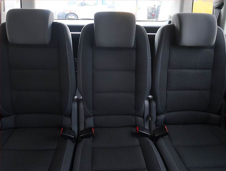 Volkswagen Touran (2011) Comfortline 2.0 TDI - fotka 10 z 19
