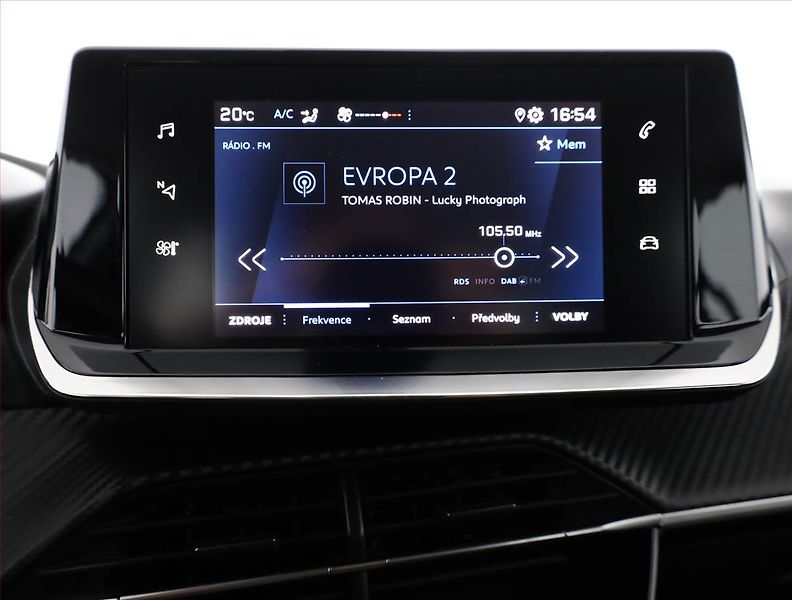 Peugeot 208 (2021) Active 1.2 PureTech - fotka 13 z 15