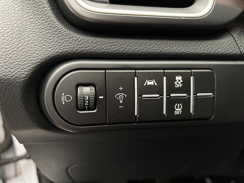 Kia Ceed 1.5 T-GDi SW Spin - fotka 15 z 22