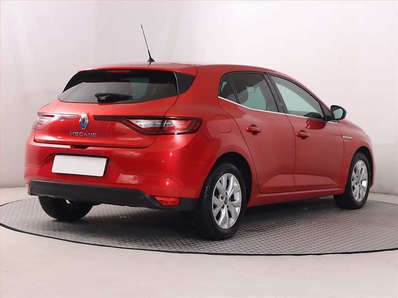 Renault Mégane (2019) Limited 1.3 TCe, Navi - fotka 5 z 19