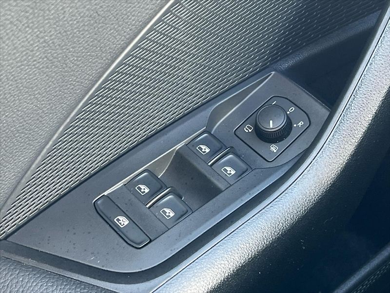 Škoda Octavia 1,5 TSi 110kW SELECTION  IV. R - fotka 20 z 25