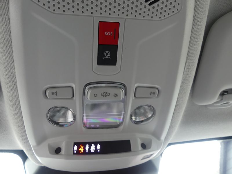 Citroën C4 X (2026) MAX Hybrid 145k Automatic - fotka 20 z 23