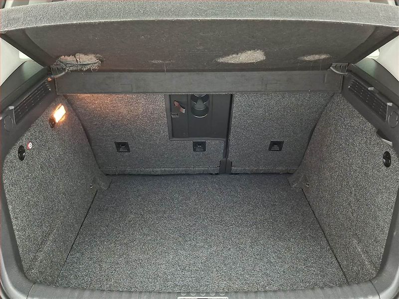 Volkswagen Tiguan (2013) 2.0 TDI, Tempomat - fotka 13 z 15