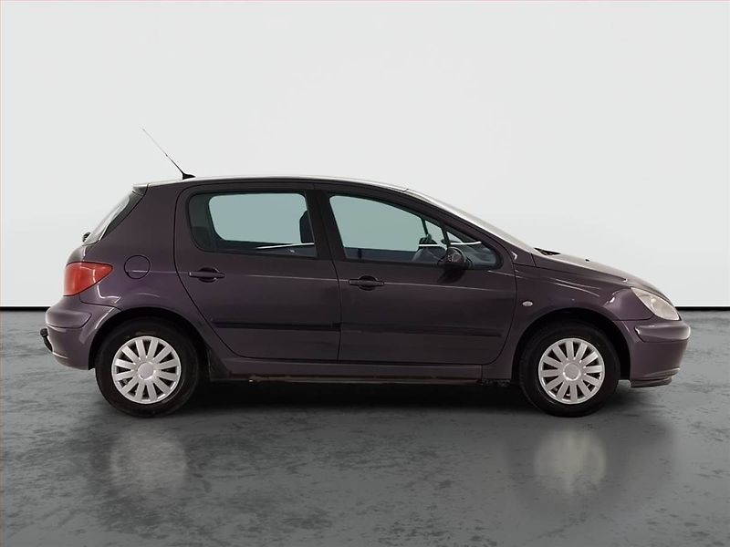 Peugeot 307 (2005) 1.4 16V, po STK, Tažné, Klima - fotka 6 z 17