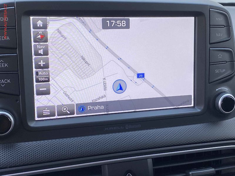 Hyundai Kona (2017) 1.0 T-GDi, Executive, LED - fotka 18 z 21