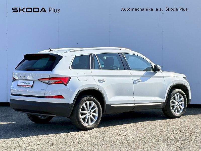 Škoda Kodiaq (2024) DSG 4x4x 2.0 TDI / 147 kW / ST - fotka 2 z 30