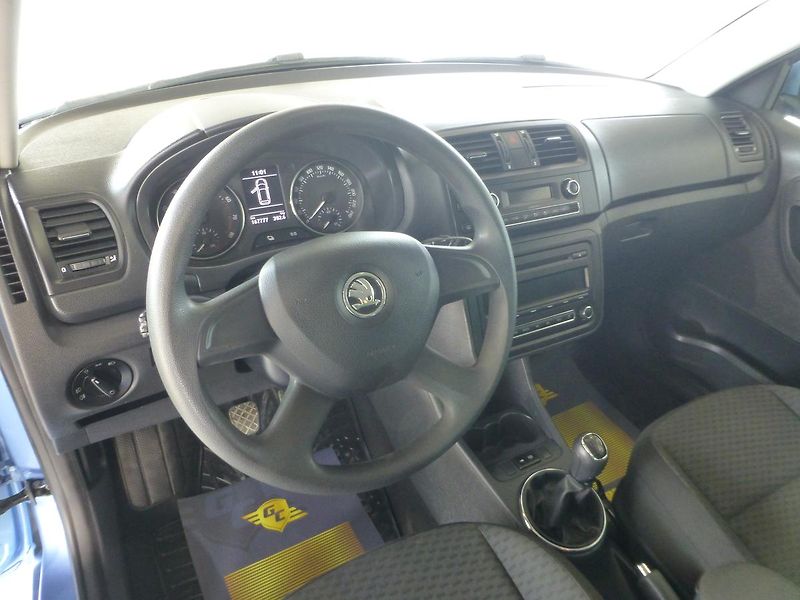 Škoda Fabia (2013) 1,2TSI*63KW**CLIMATRONIC* - fotka 11 z 26