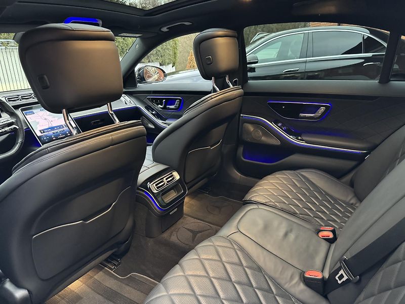 Mercedes-Benz Třídy S S580L-4M-AMG-3D-R21-PANO - fotka 17 z 28
