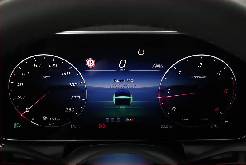 Mercedes-Benz GLC (2025) 220 d 4MATIC, AVANTGARDE - fotka 9 z 26