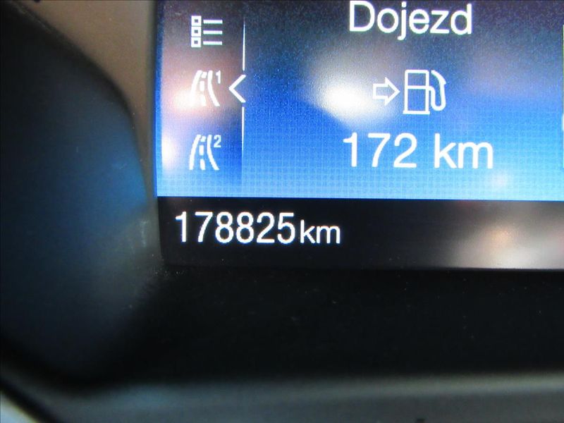 Ford Focus 1,5 Ecoboost 134kW ST-Line - fotka 14 z 28