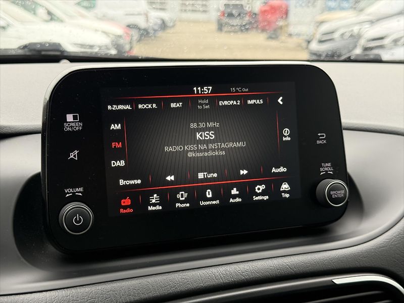 Fiat Tipo 1,6 MultiJet, Cross - fotka 15 z 19