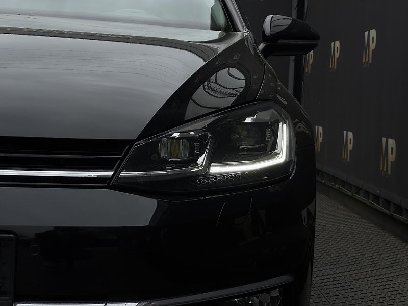 Volkswagen Golf (2017) 2.0TDi MAN Highline+, DPH, RZV - fotka 43 z 49